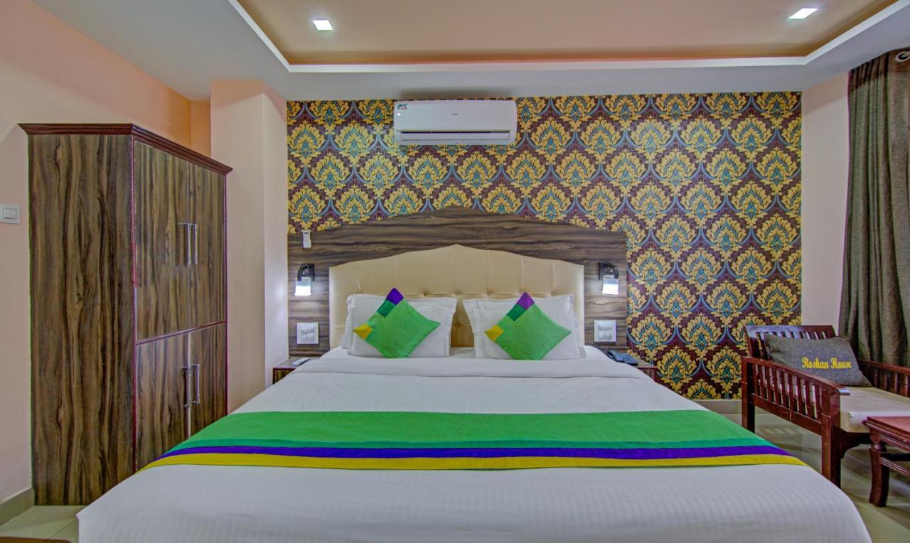 Treebo Roshan House With Valley View McLeod Ganj Ngoại thất bức ảnh